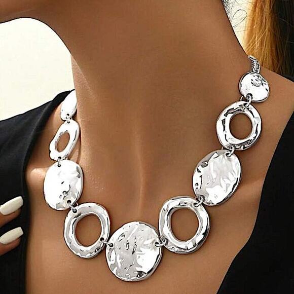 Handmade Silver Contrasting Circles Necklace Choker Stainles… - Picture 2 of 3